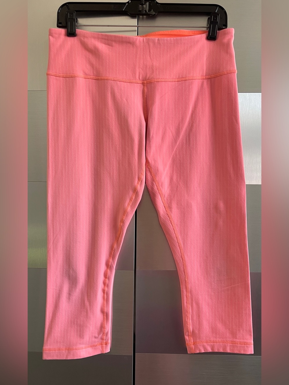 lululemon athletica Salmon Crop Leggings